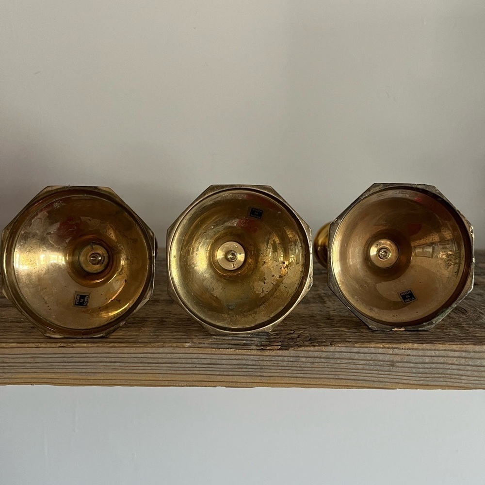 Brass candlesticks set of 3 - Picture 4 of 5